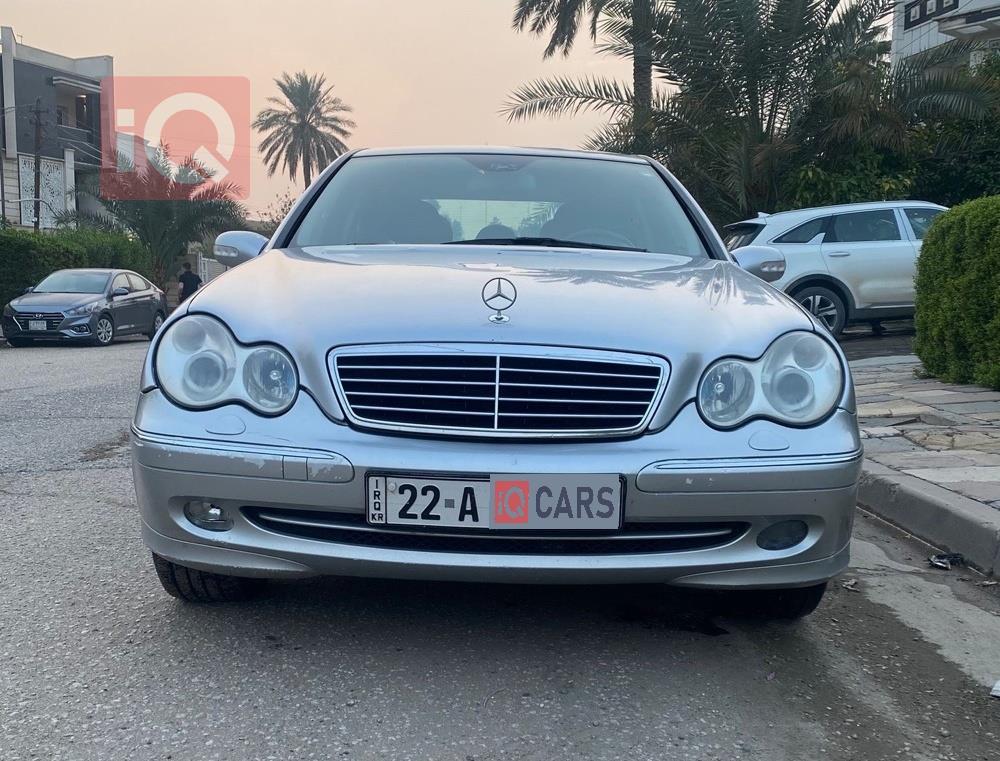 مرسيدس بنز C-Class
